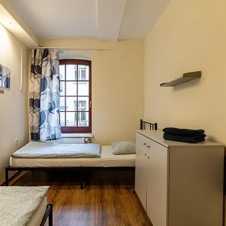 Hostel Orange-3
